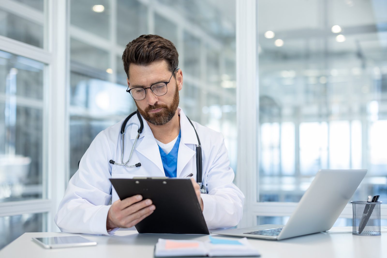 Reputation Repair: How to Bounce Back from Negative Reviews in Healthcare